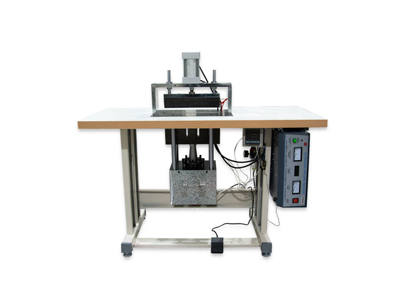 超聲波大幅寬點焊機(jī)